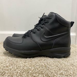 Nike mania leather new size 10.5 11 and 13 no box